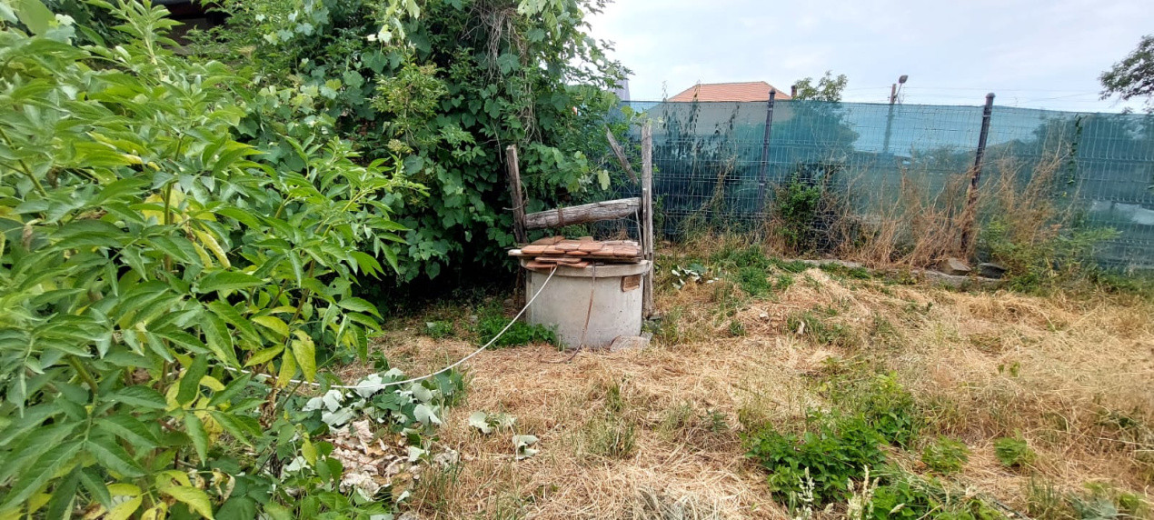 Casa 3 camere suprafata utila 80mp,si teren 960mp, spre vanzare in Sacel