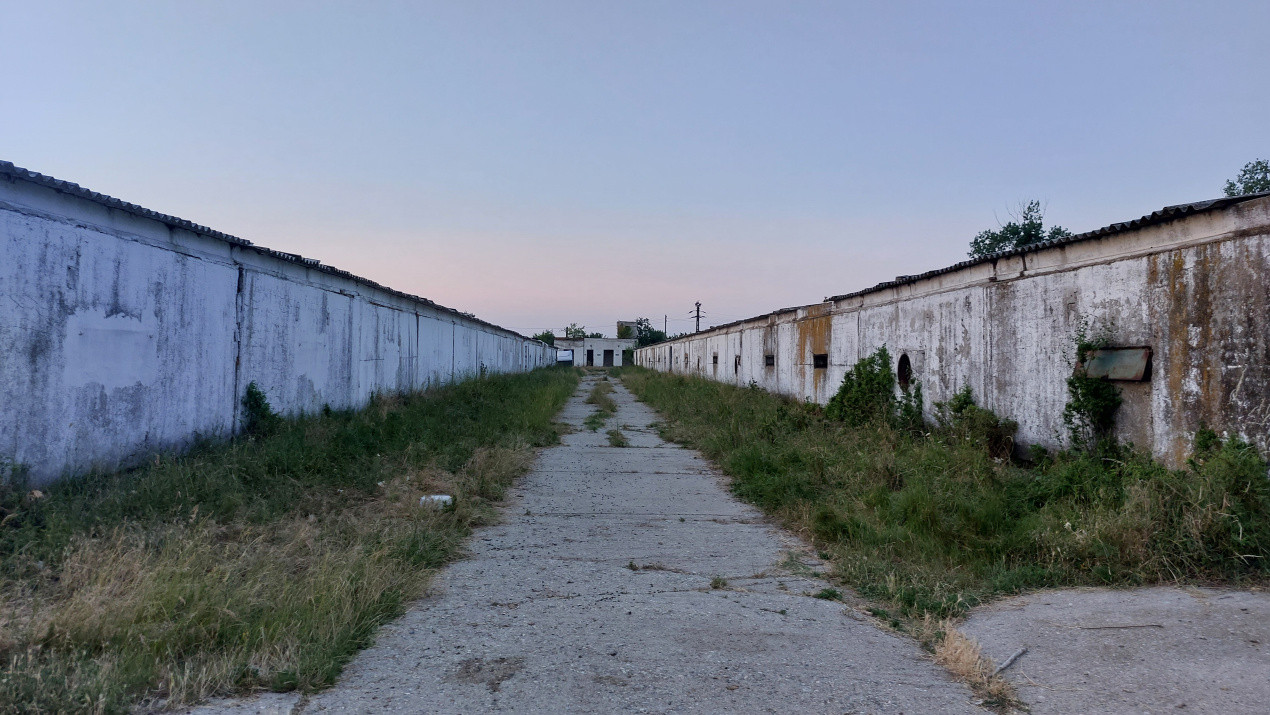 Hale industriale, 7000 mp, Pielesti