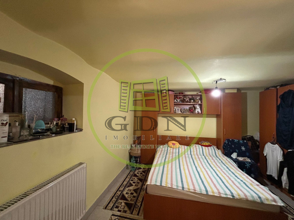 Casa D+P+1, 270 MP utili, Central