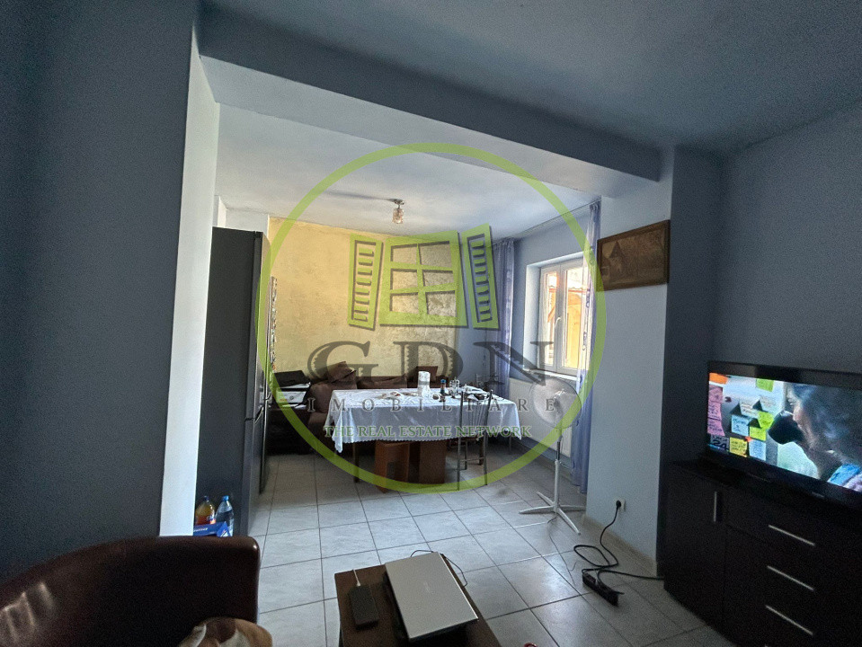 Casa D+P+1, 270 MP utili, Central