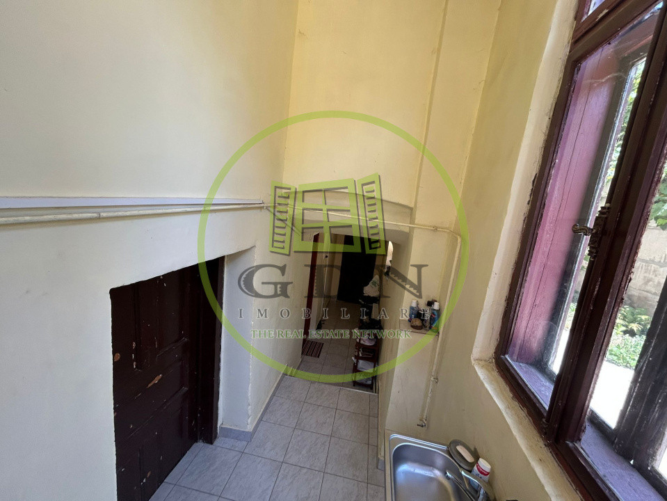 Casa D+P+1, 270 MP utili, Central