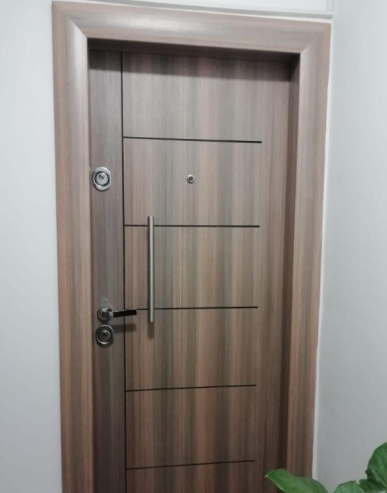 🏡 Stil grecesc în Brașov – apartament cu balcon și garaj, zona Coresi