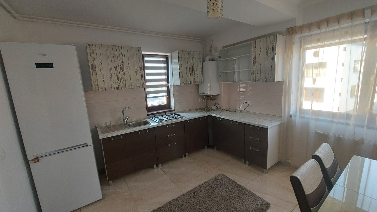 🏡 Stil grecesc în Brașov – apartament cu balcon și garaj, zona Coresi