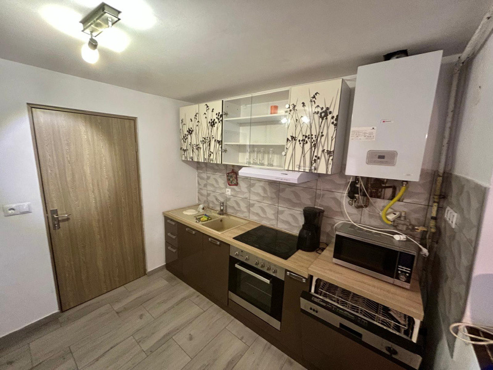 Casă Individuală cu 5 Camere de închiriat – Cartier Țiglari - Zonă Liniștită 