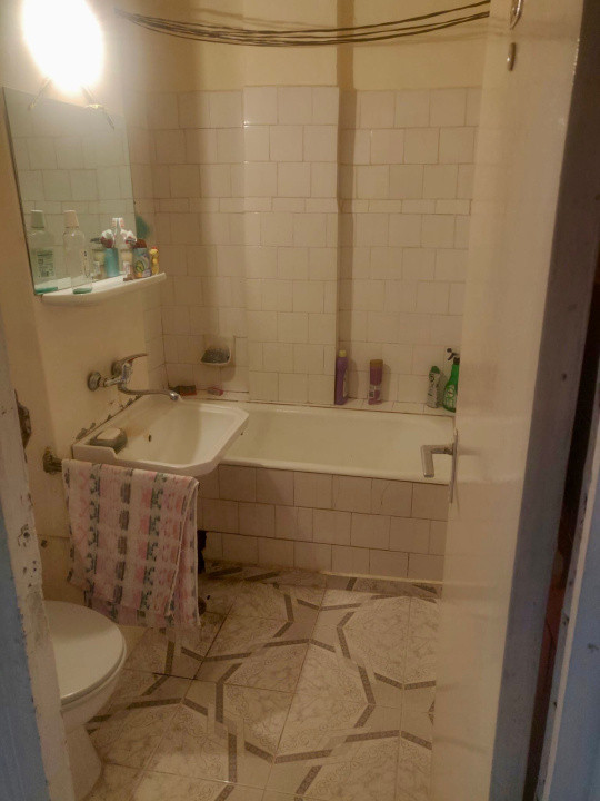 Apartament 4 camere central
