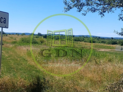 Teren oportunitate investitie 1900mp,intrare in Poplaca