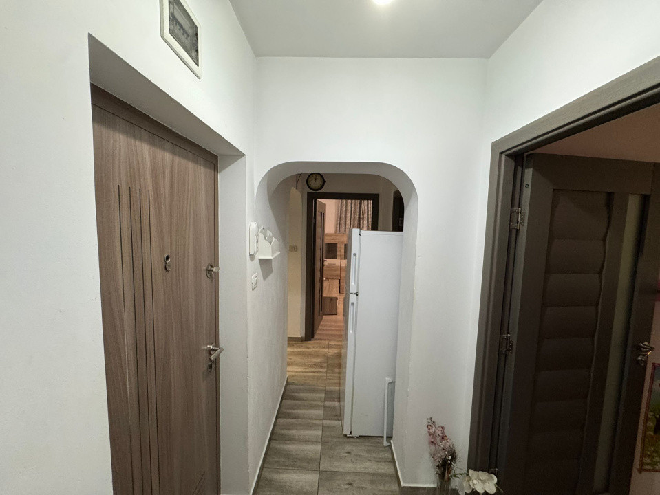 Apartament cu 3 camere central