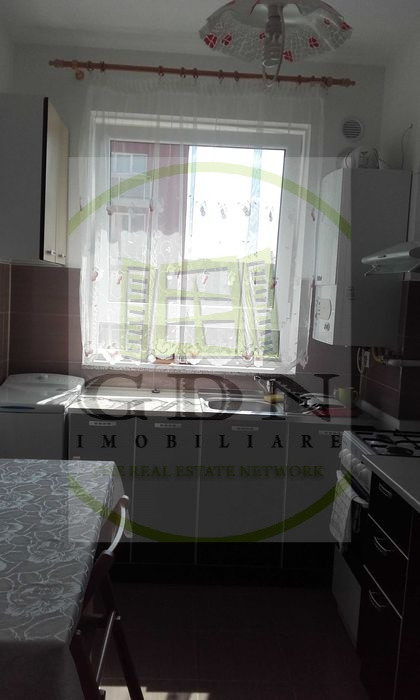 Inchiriere apartament 2 camere- Sala Sporturilor 535 € Brașov