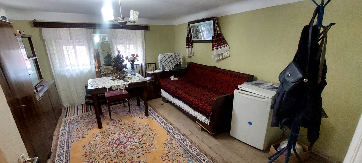 Casa 3 camere,suprafata utila85mp, teren300,spre vanzare in Ocna SB