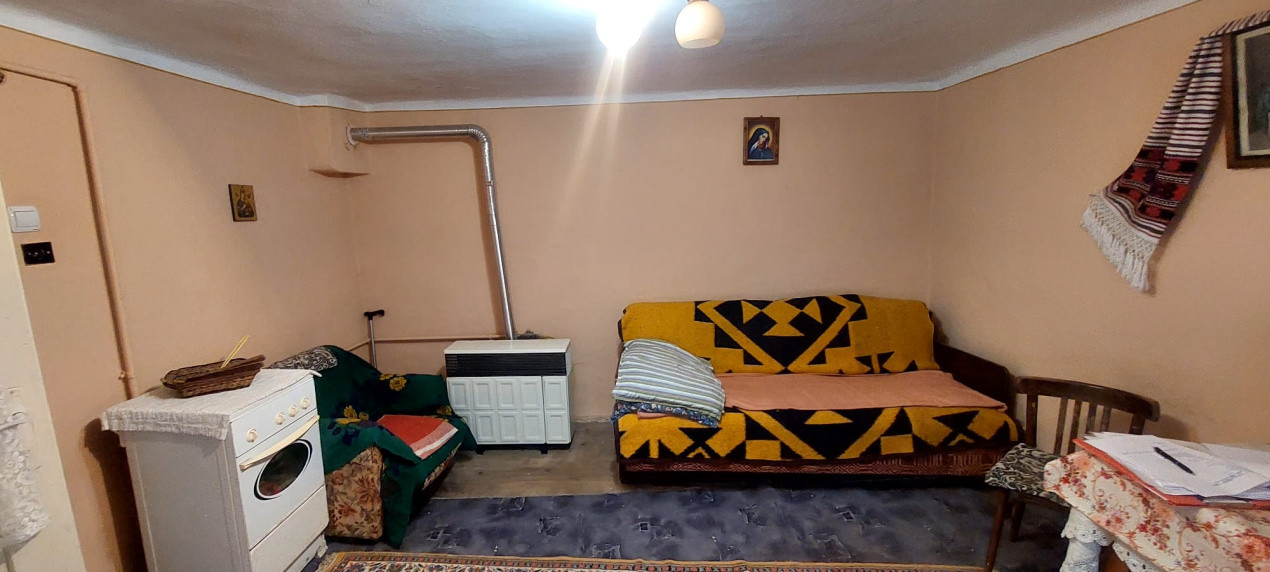 Casa 3 camere,suprafata utila85mp, teren300,spre vanzare in Ocna SB