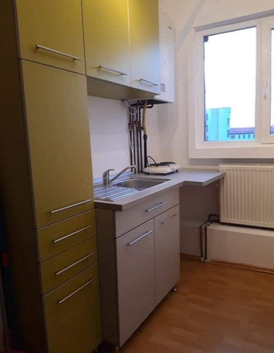 Garsonieră de vânzare, zona Mihai Viteazu, suprafață de 26mp utili