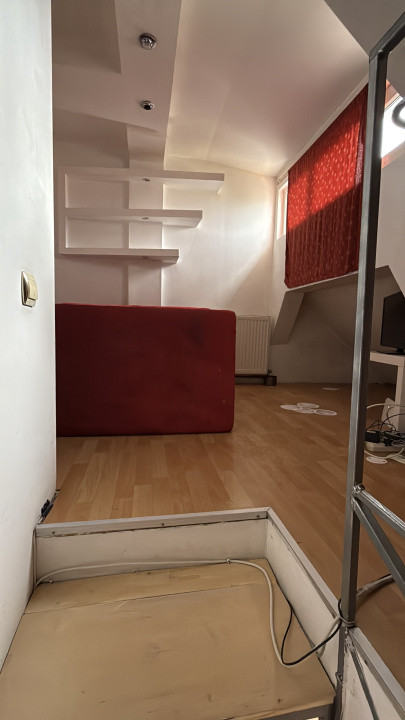 Garsonieră de vânzare, zona Mihai Viteazu, suprafață de 26mp utili