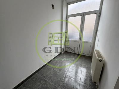 Spatiu comercial, 100 mp, parter, Centrul Vechi al Craiovei