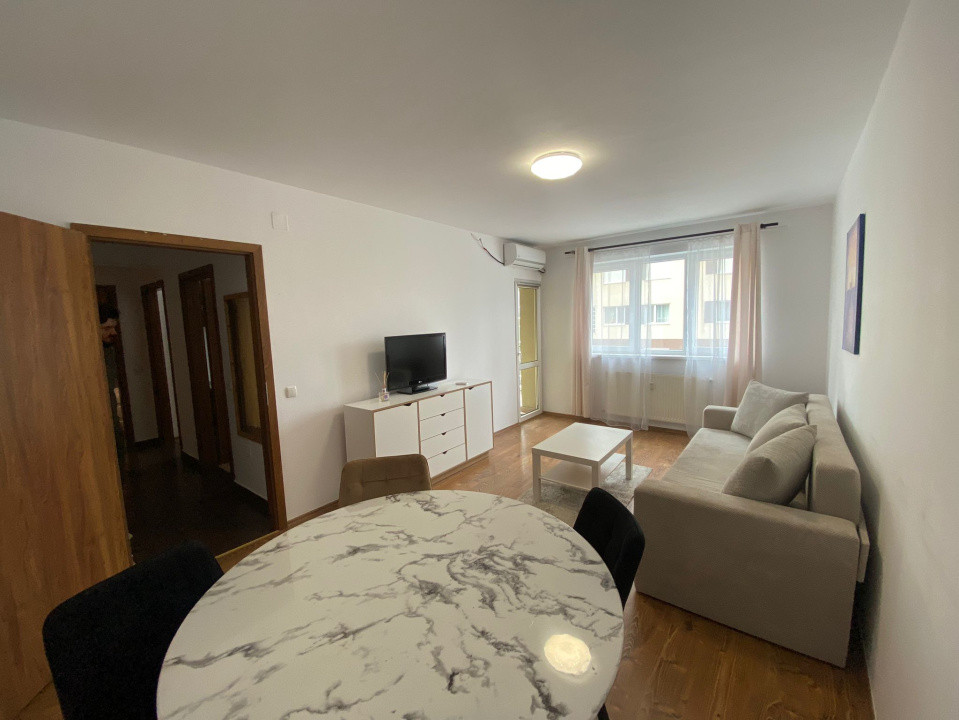 Apart 2 camere, decomandat, loc de parcare, Prima Nufărul
