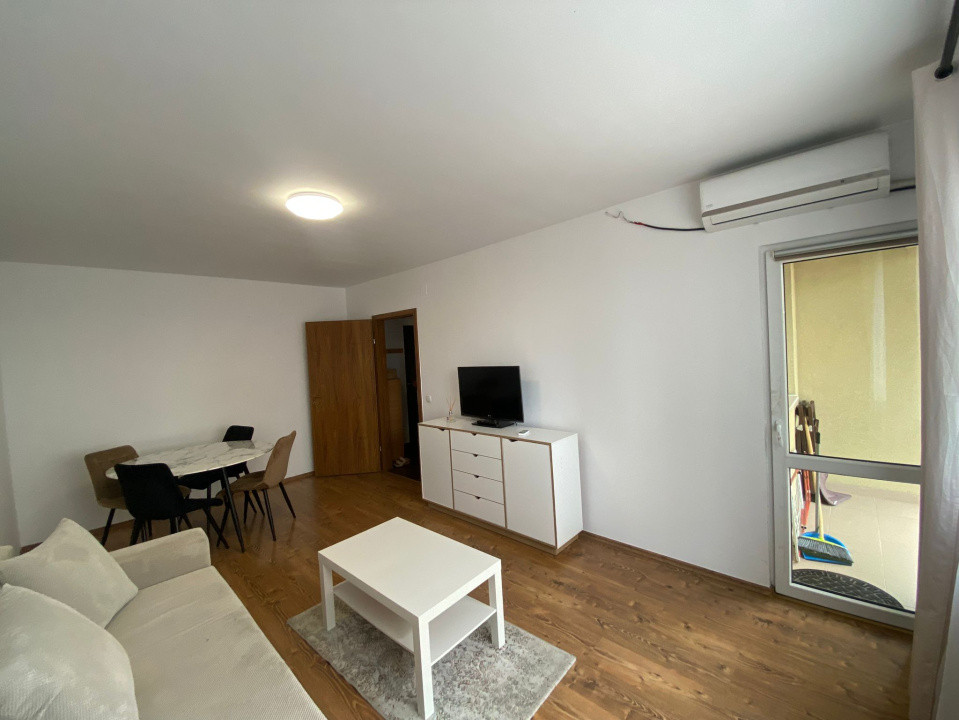 Apart 2 camere, decomandat, loc de parcare, Prima Nufărul