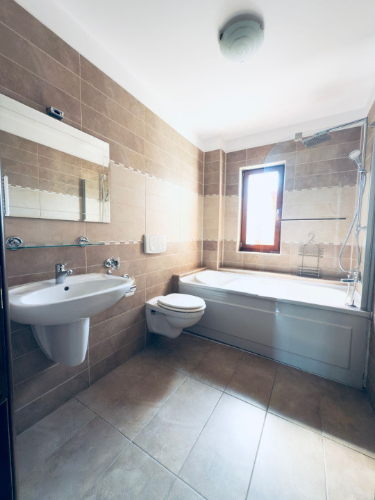 Vila P+2 Pipera l American Village l Sala fitness in garaj