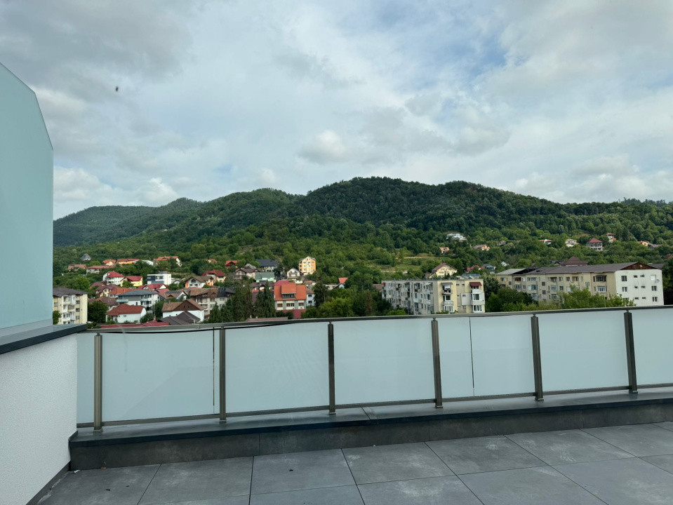 De vanzare – Apartament 3 camere cu terasă de 29 mp – Etaj superior  bloc nou