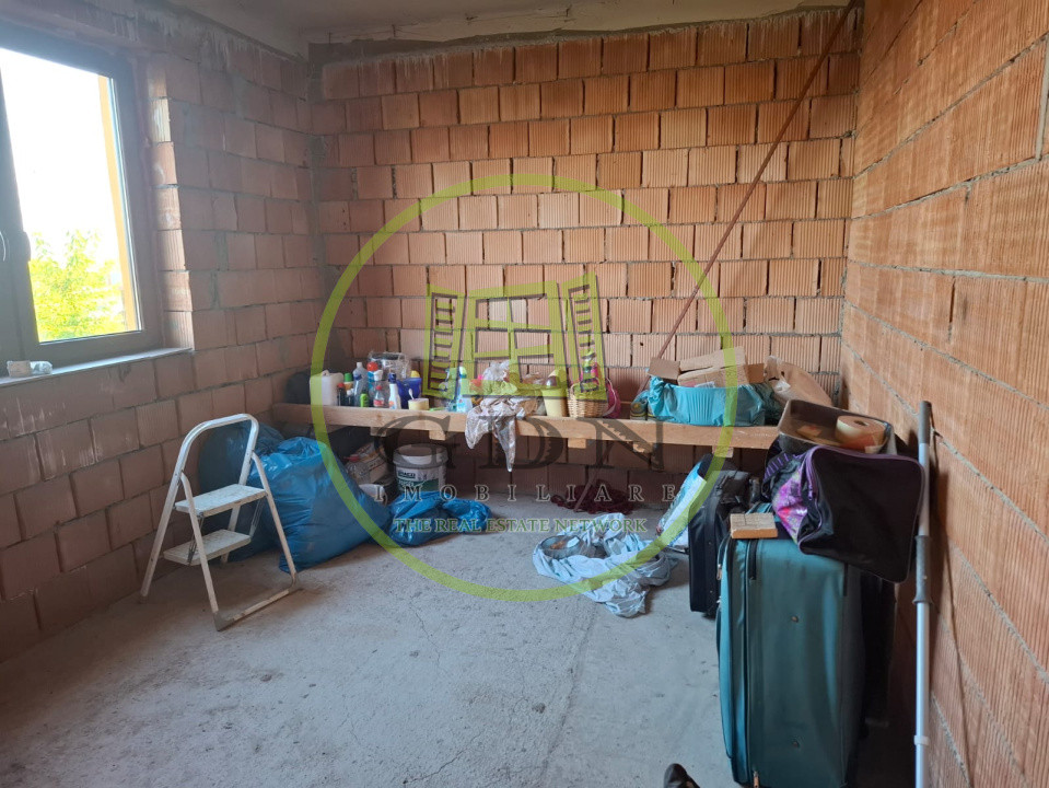 Casa individuala 4 camere, 163mp utili si 1000mp teren,  Dealul Sibiului.