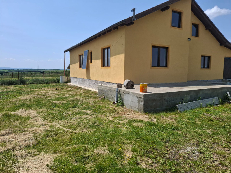 Casa individuala 4 camere, 163mp utili si 1000mp teren,  Dealul Sibiului.