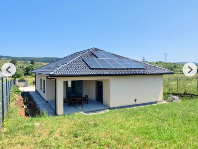 Casa OFF Grid 4 camere în Săliștea Veche