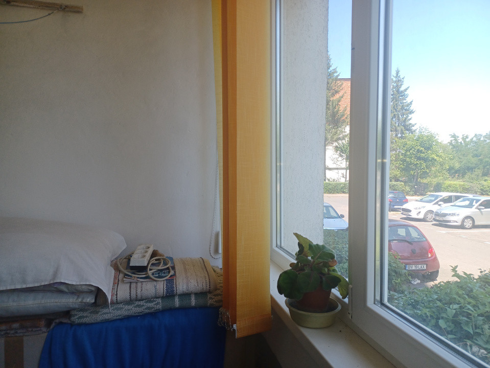De vanzare apartament 2 camere circular Astra - Planete
