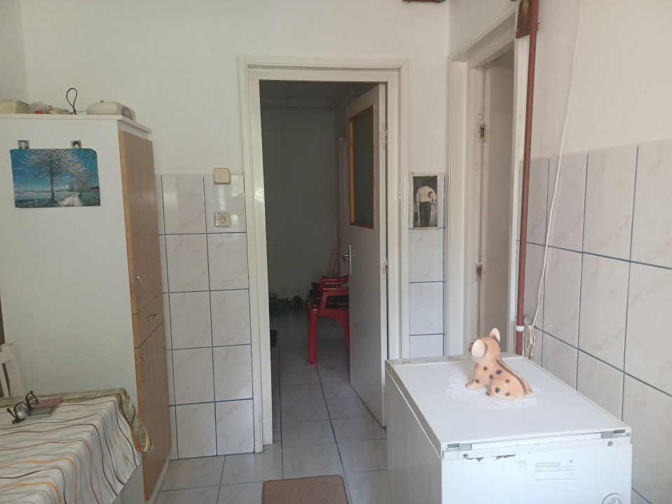 De vanzare apartament 2 camere circular Astra - Planete
