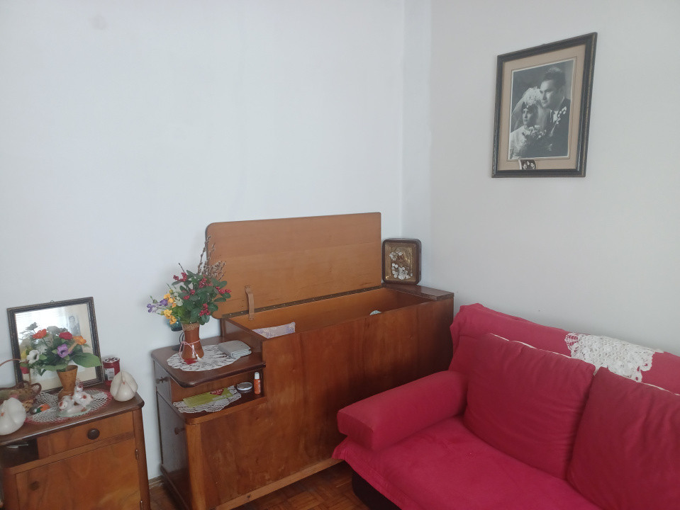 De vanzare apartament 2 camere circular Astra - Planete