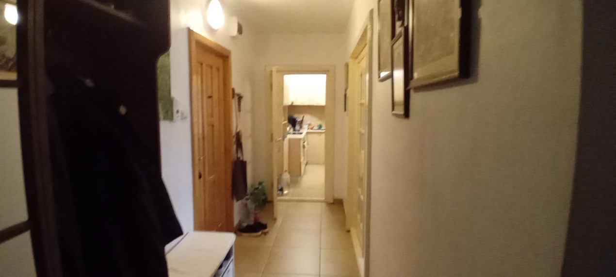 De vânzare apartament cu 3 camere, 62 mp., Zona Cordoș, 119000 Euro