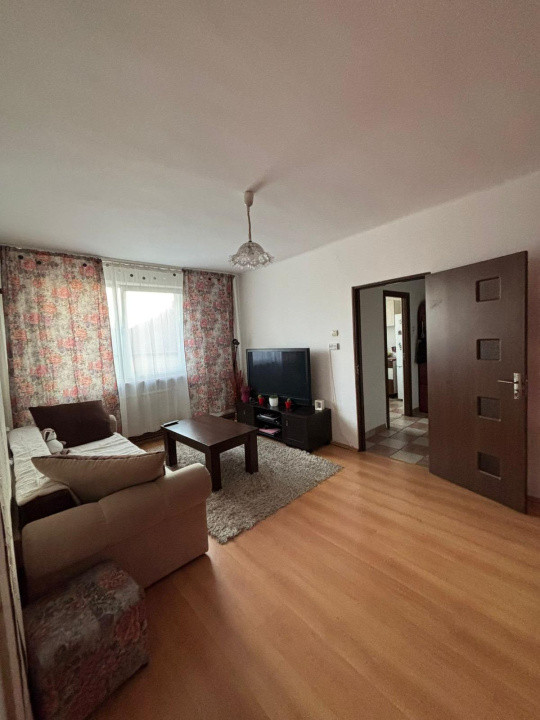 Ofertă de vânzare apart. cu 2 camere, Semicentral, Gară