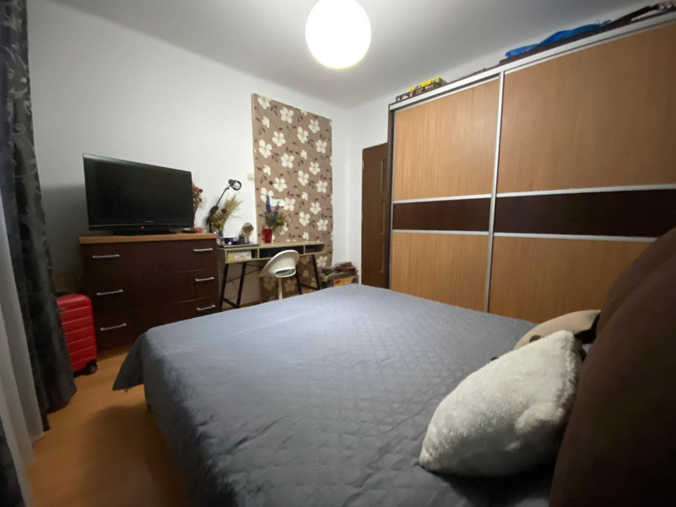 Ofertă de vânzare apart. cu 2 camere, Semicentral, Gară