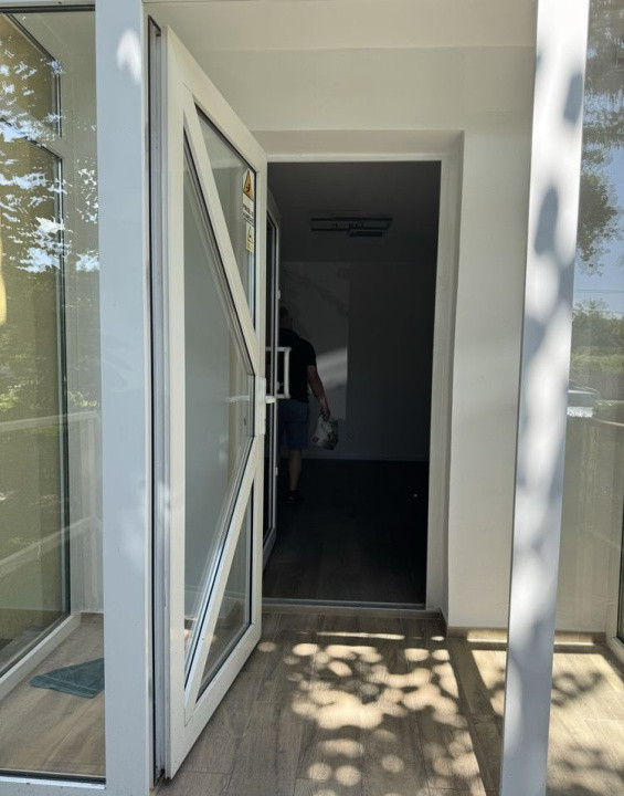 Inchiriere apartament 2 camere parțial mobilat, str.Hărmanului