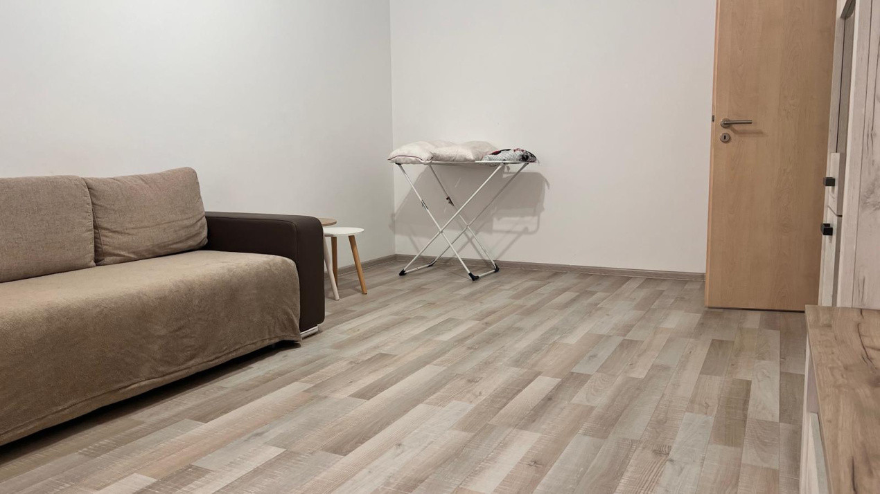 CHIRIE | 2 camere decomandat + gradina privata | Loc parcare inclus 