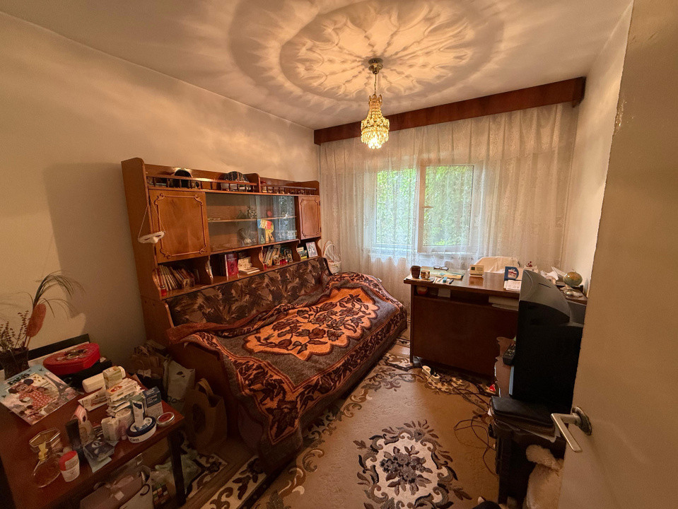 Apartament 4 camere, decomandat, 90 mp, cartier George Enescu 