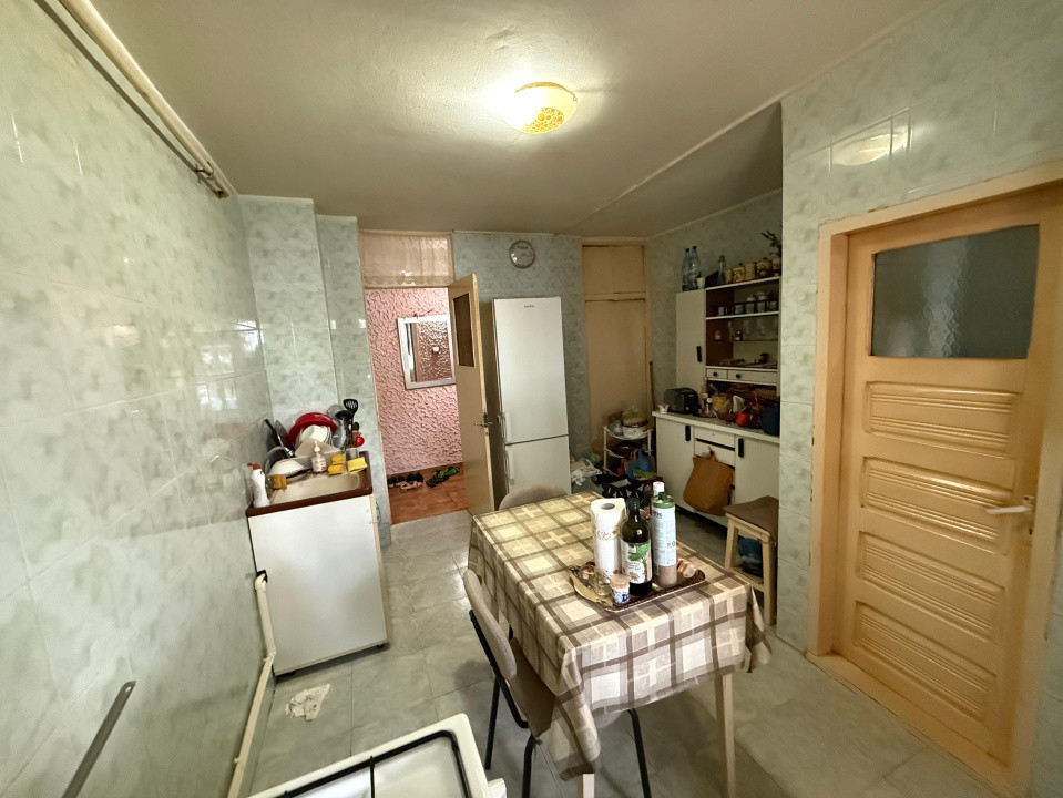Apartament 4 camere, decomandat, 90 mp, cartier George Enescu 
