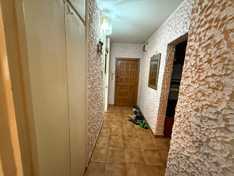 Apartament 4 camere, decomandat, 90 mp, cartier George Enescu 