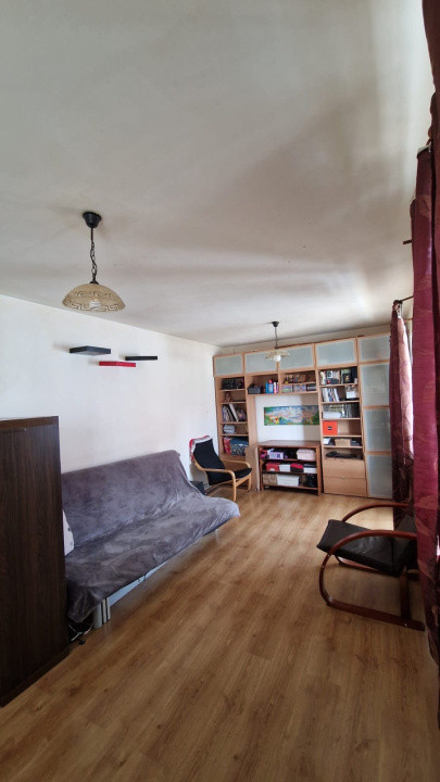Apartament 3 camere, 82 mp utili, Zona Valea Aurie