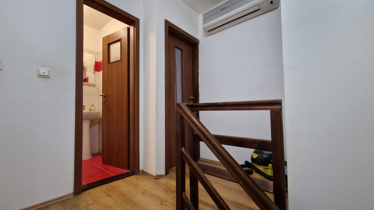 Apartament 3 camere, 82 mp utili, Zona Valea Aurie