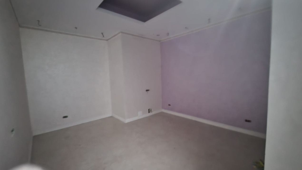 Spatiu comercial, 148mp, Calea Bucuresti, zona McDonalds