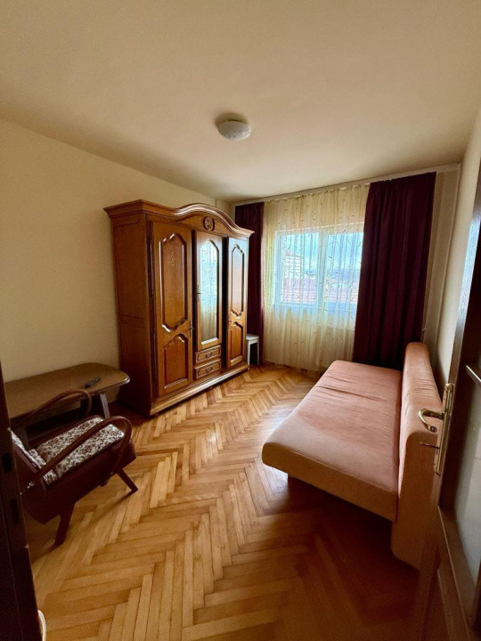 Închiriere apart. cu 3 camere, mobilat, zona Mărăști