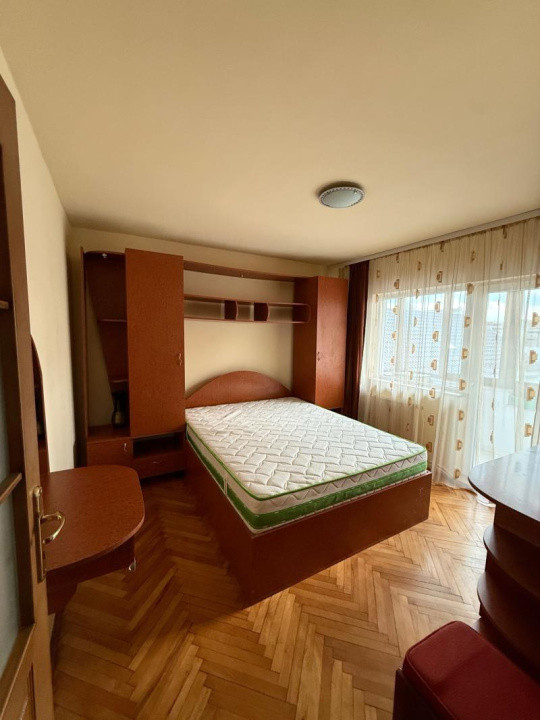 Închiriere apart. cu 3 camere, mobilat, zona Mărăști
