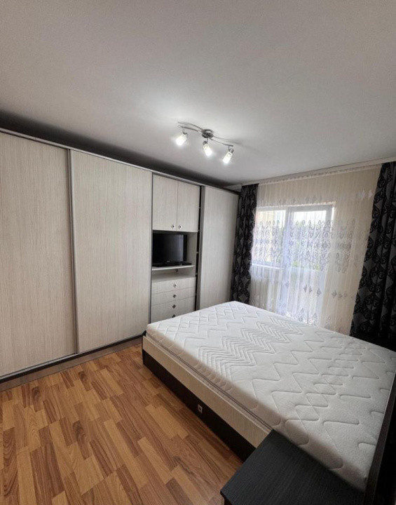 🔑Apartament 3 camere decomandate🏠 Etaj 1, curte+ parcare, lângă Promenada Mall