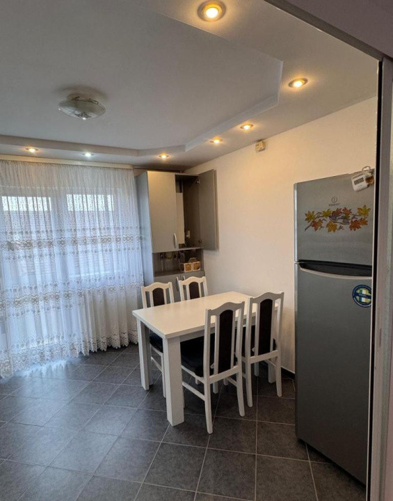 🔑Apartament 3 camere decomandate🏠 Etaj 1, curte+ parcare, lângă Promenada Mall