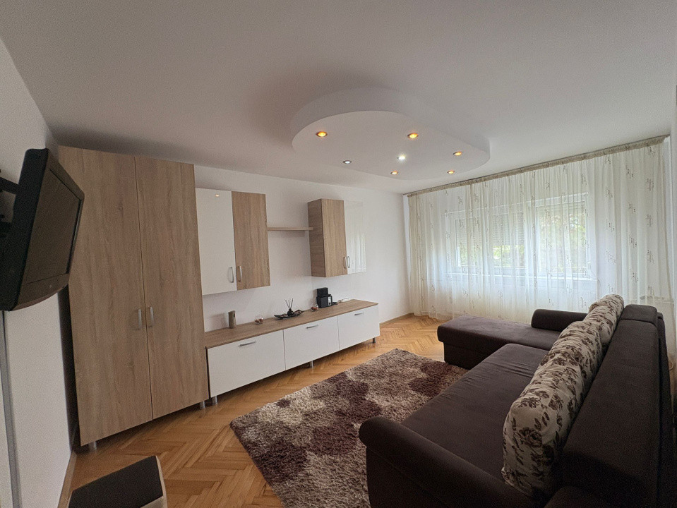Apartament, 2 camere, decomandat, 55 mp, Cartier Gara, zona Lidl