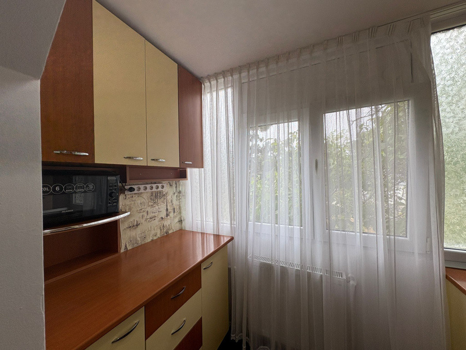 Apartament, 2 camere, decomandat, 55 mp, Cartier Gara, zona Lidl
