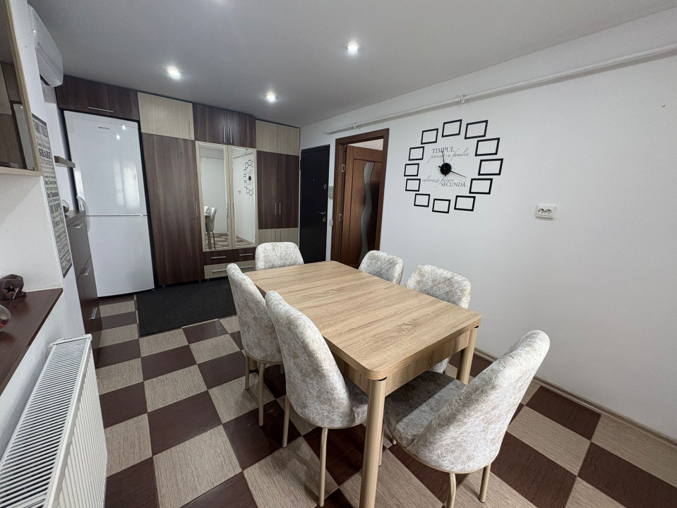 Apartament, 2 camere, decomandat, 55 mp, Cartier Gara, zona Lidl