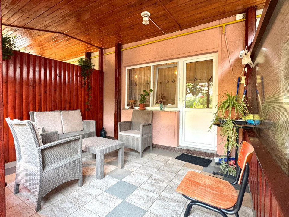 Duplex de vazanre in zona Grigore Ureche - intr-o zona linistita 