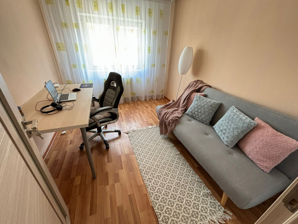 Inchiriere apartament 3 camere 650€ Astra 