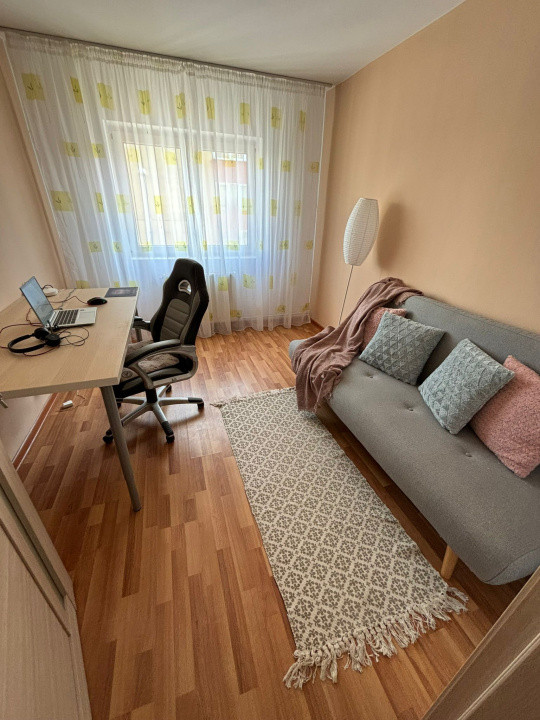 Inchiriere apartament 3 camere 650€ Astra 