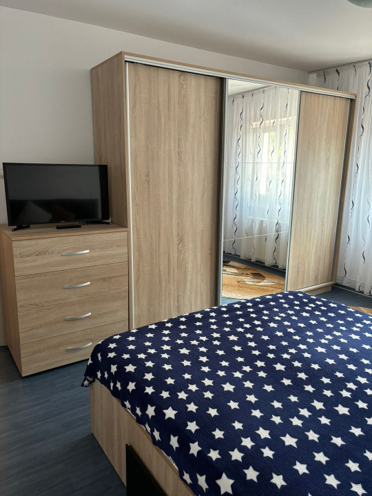 Inchiriere apartament 3 camere 650€ Astra 