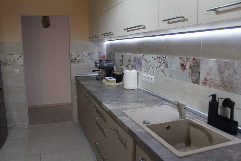 🏡 Apartament decomandat – 66 mp utili, parter, mobilat & utilat, gata de mutat!